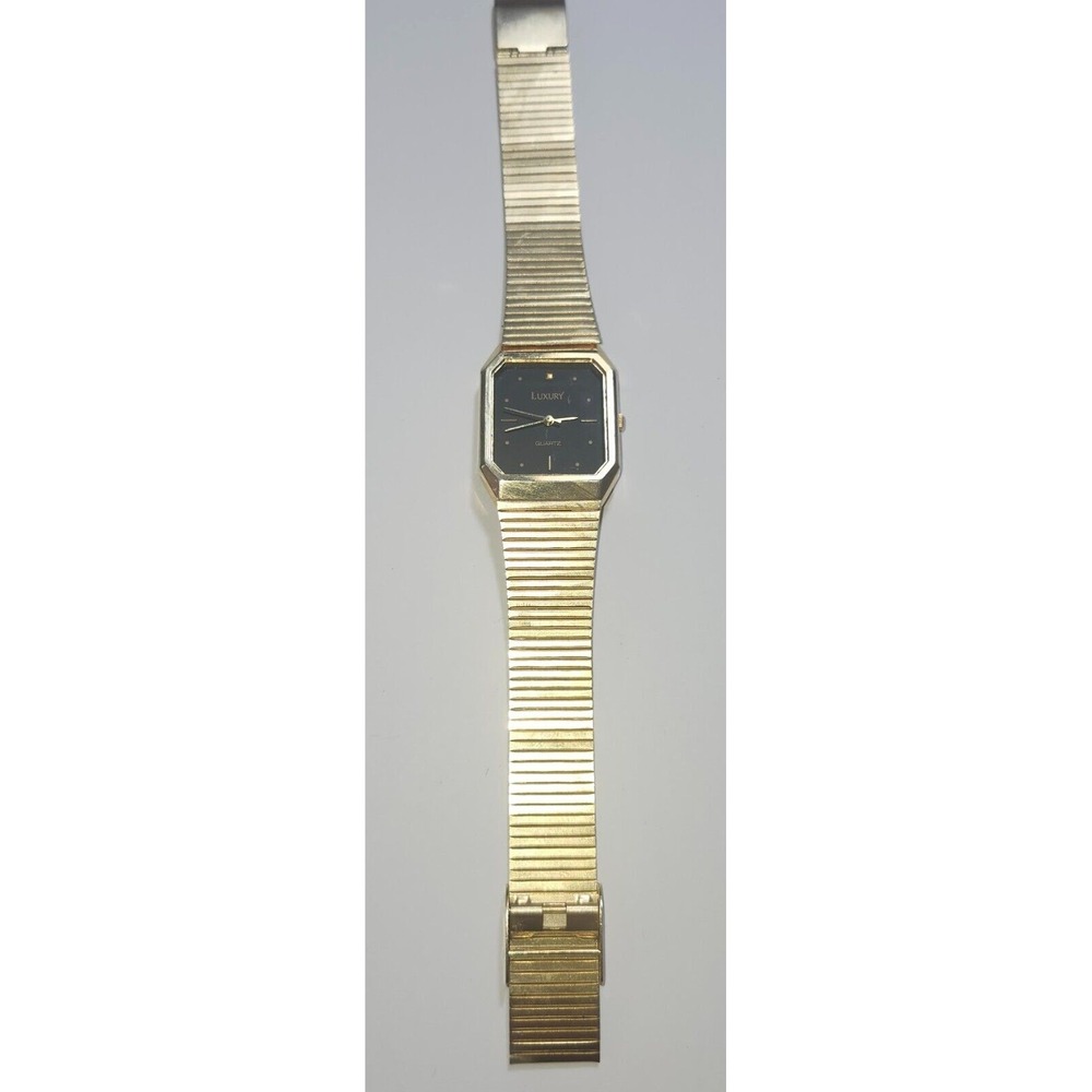 Luxury Quartz Gold Tone Watch - NEEDS GLASS FACE & BATTERY